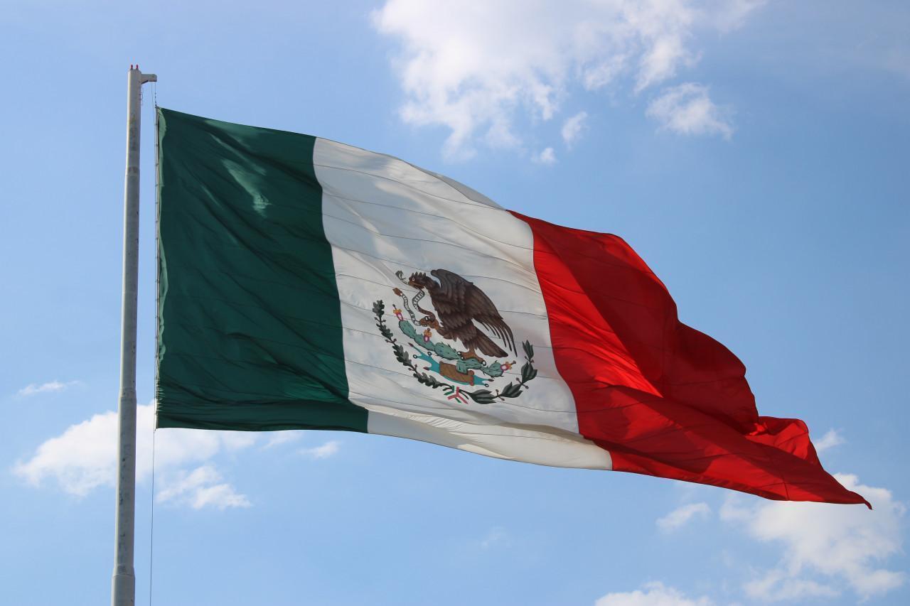Enviar dinero a familiares y seres queridos en México