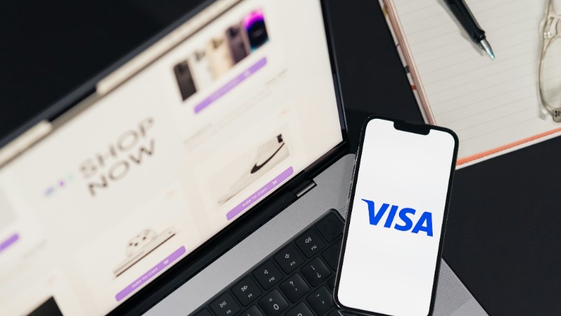 q w, tags: visa - unsplash