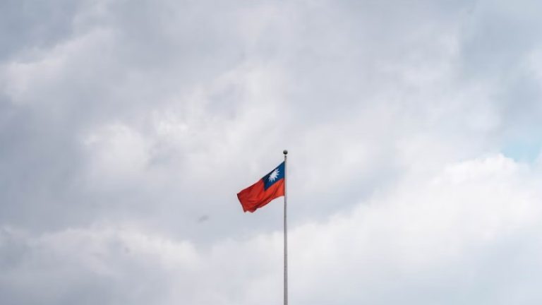 Taiwan eyes higher 2025 growth as AI powers exports