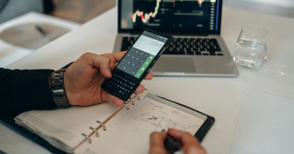 Bitcoin alone or the full market? choosing the right crypto ETF