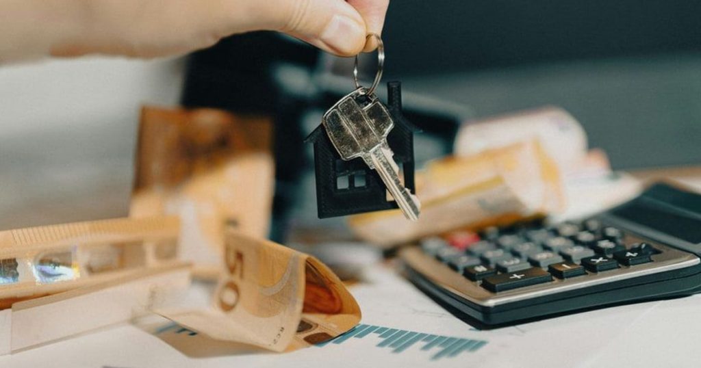 Jeff Bezos-backed platform lets investors buy rental property shares from $100