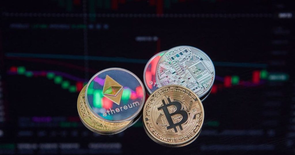 Investors Move Beyond Bitcoin and Ethereum as Altcoins Gain Attention