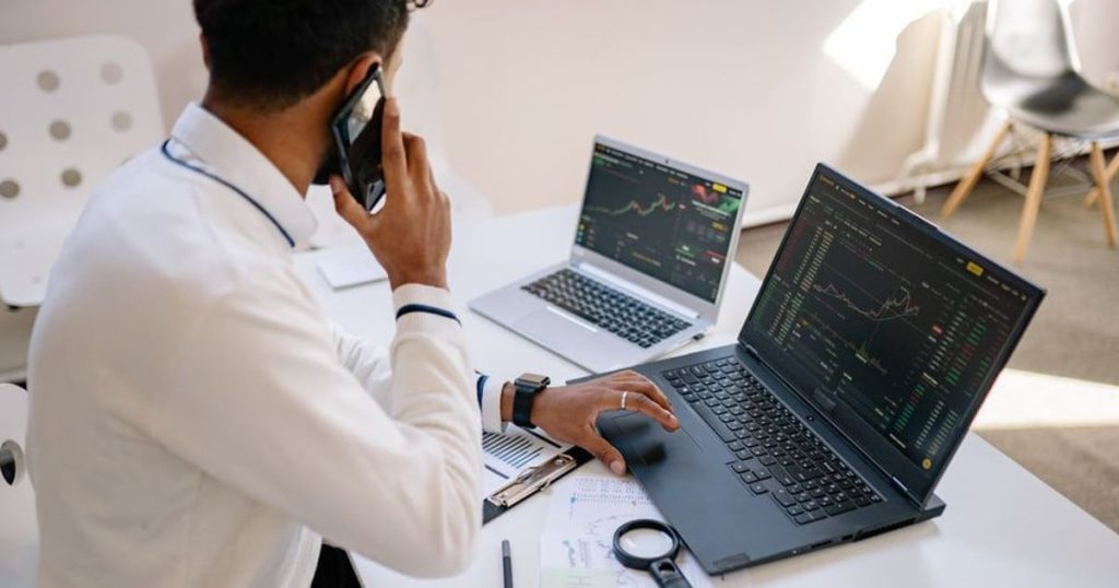 How Patient S&P 500 ETF investors Built Million-Dollar Wealth