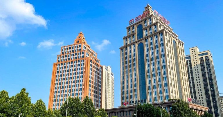 AI Boom Meets Reality Check as China Strengthens Its Economic Footing