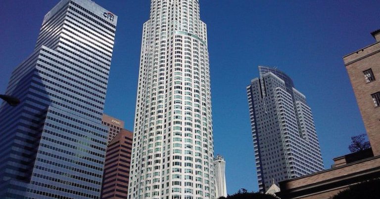 US Banks Tap a Powerful Earnings Driver as High Rates Persist Longer
