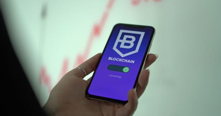 Oracle Connects Banks to SWIFT Blockchain for 24/7 Payments
