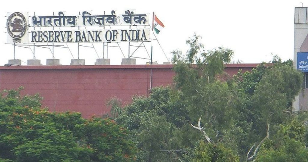 India Moves Closer to Possible RBI Rate Hike as Inflation Pressures Rise