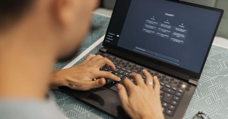 US Stock Market Shows Warning Signs as AI Boom Faces Growing Doubts